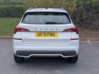 Used Skoda Kamiq SE 110 HP (80 kW) 2021 White SUV