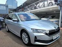Używany Skoda Octavia SE L 147 KM (108 kW) 2025 Srebrny Kombi
