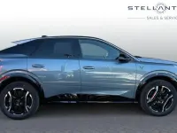 Second-hand Peugeot e-3008 GT 152 kW (207 CP) 2025 Albastru SUV