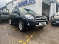 Usado Toyota RAV4 134 CV (98 kW) 2008 Negro SUV