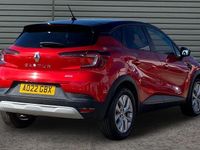 Second-hand Renault Captur Iconic 145 CP (106 kW) 2022 Roșu SUV