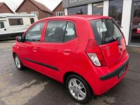 Used Hyundai i10 Comfort 2010 Red Hatchback