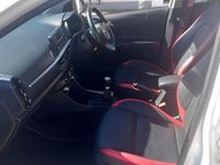 Used Kia Picanto GT-Line 66 HP (48 kW) 2017 White Hatchback