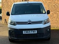 Used Citroën Berlingo 75 HP (55 kW) 2020 White MPV