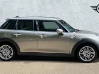 Used Mini Cooper Hatch 134 HP (98 kW) 2018 Silver Hatchback