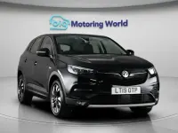 Used Vauxhall Grandland X Sport 130 HP (95 kW) 2019 Grey SUV
