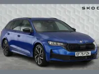 Used Skoda Octavia SportLine 147 HP (108 kW) 2025 Race blue metallic Estate