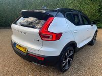 used Volvo XC40 2.0 T5 R DESIGN Pro 5dr AWD Geartronic