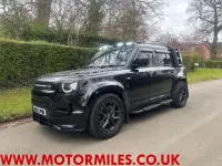 Used Land Rover Defender SE Dynamic 2023 Black SUV