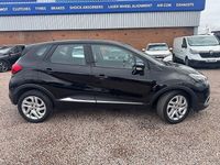 Used Renault Captur Dynamique 90 HP (66 kW) 2017 Black SUV