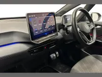 Begagnad VW ID.3 Pro 150 kW (204 HK) 2024 Silver Halvkombi