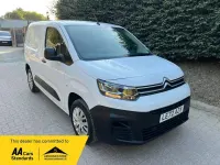Used Citroën Berlingo 100 HP (73 kW) 2023 White MPV