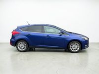 Used Ford Focus Zetec 125 HP (91 kW) 2017 Blue Hatchback