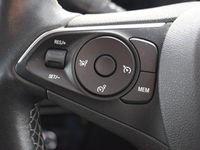 Used Vauxhall Mokka Design Edition 100 HP (73 kW) 2023 White SUV