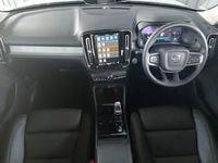 Usado Volvo XC40 Ultra 197 HP (144 kW) 2024 Prateado SUV