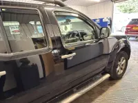 Używany Nissan Navara Platinum 190 KM (139 kW) 2013 Czarny Pickup