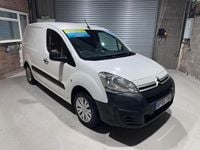 Used Citroën Berlingo 75 HP (55 kW) 2016 White MPV