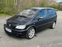 Second-hand Vauxhall Zafira 2003 Negru Monovolum