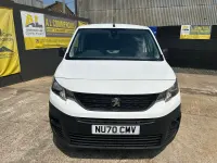 Used Peugeot Partner 2020 White MPV