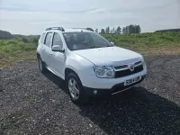 Used Dacia Duster Lauréate 110 HP (80 kW) 2014 White SUV