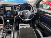Used Renault Mégane Dynamique 110 HP (80 kW) 2017 Blue Hatchback
