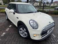 Used Mini ONE Hatch 102 HP (75 kW) 2015 White Hatchback