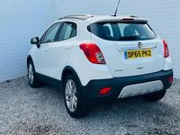 Used Vauxhall Mokka S 115 HP (84 kW) 2015 White SUV