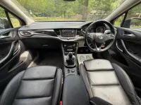 Used Vauxhall Astra Elite 136 HP (100 kW) 2016 Black Estate