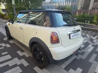 Used Mini Cooper D Hatch 2010 White Hatchback