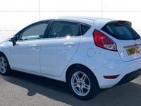 Usado Ford Fiesta Zetec 101 HP (74 kW) 2017 Citadino