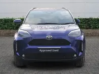 Used Toyota Yaris Hybrid Design 2026 Blue Estate