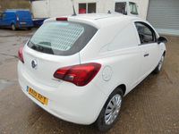 Used Vauxhall Corsa 95 HP (69 kW) 2015 White Van