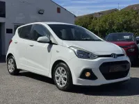 Used Hyundai i10 SE 67 HP (49 kW) 2014 White Hatchback