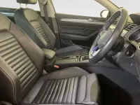 Used VW Passat GTE 218 HP (160 kW) 2022 Grey Estate