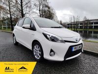 Used Toyota Yaris Hybrid T4 101 HP (74 kW) 2013 White Hatchback