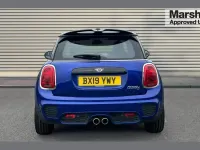 Used Mini Cooper S Comfort 192 HP (141 kW) 2019 Blue Hatchback