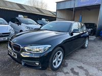 Używany BMW 118 2018 Czarny Hatchback