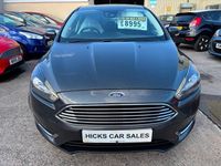 Begagnad Ford Focus Titanium 125 HK (91 kW) 2018 Grå Halvkombi