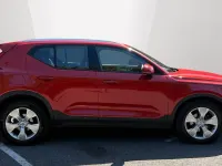 Used Volvo XC40 Momentum 163 HP (119 kW) 2022 Red SUV