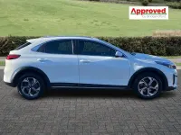 Usado Kia XCeed 2023 Blanco SUV