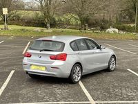 Used BMW 118 Sport Line 136 HP (100 kW) 2017 Silver Hatchback