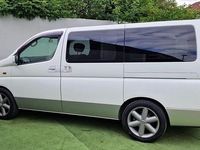 Used Nissan Elgrand 2015 White/silver MPV