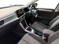Used VW T-Roc Life 150 HP (110 kW) 2023 Black SUV