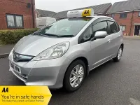 Used Honda Jazz Hybrid 100 HP (73 kW) 2010 Silver Hatchback