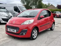 Used Peugeot 107 Allure 68 HP (50 kW) 2012 Red Hatchback