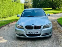 Used BMW 320 Exclusive 2011 Silver Sedan