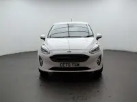 Begagnad Ford Fiesta Titanium 95 HK (69 kW) 2020 Vit Halvkombi