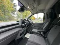 Ny VW Transporter Pro 2025 Grön Van