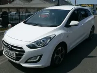 Used Hyundai i30 2016 White Estate