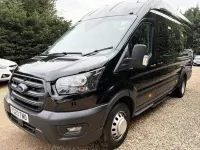 Second-hand Ford Transit Trend 170 CP (125 kW) 2023 Negru